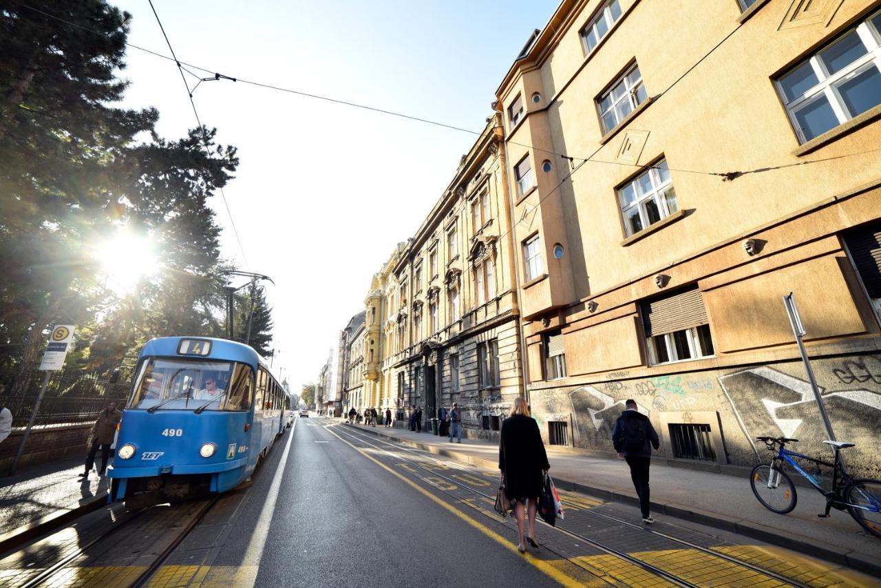 Time Apartments Downtown Zagreb Buitenkant foto